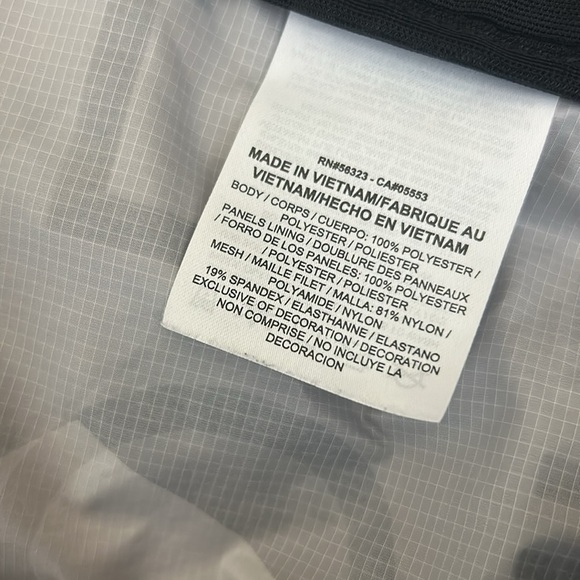 Nike Shield Flash Weather Resistant Hooded Full Zip Running Jacket Black/Grey XS - Picture 11 of 16